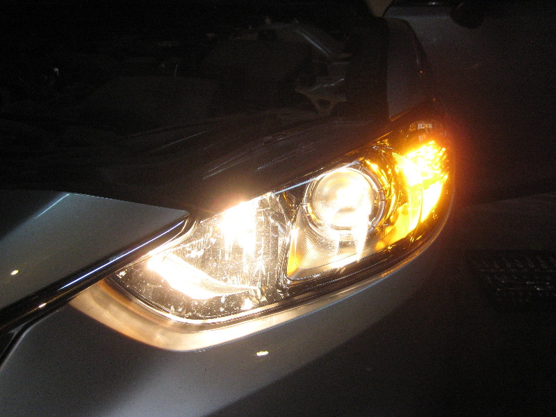 2014-2018-Mazda-Mazda6-Headlight-Bulbs-Replacement-Guide-040