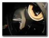 2014-2018-Toyota-Highlander-Headlight-Bulbs-Replacement-Guide-010