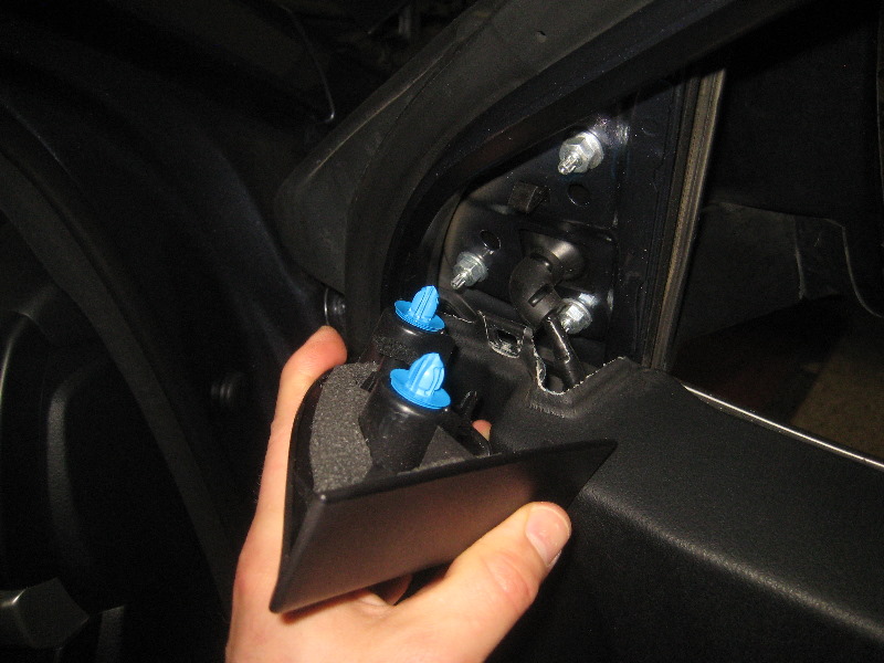 2014-2018-Toyota-Highlander-Interior-Door-Panel-Removal-Speaker-Upgrade-Guide-054