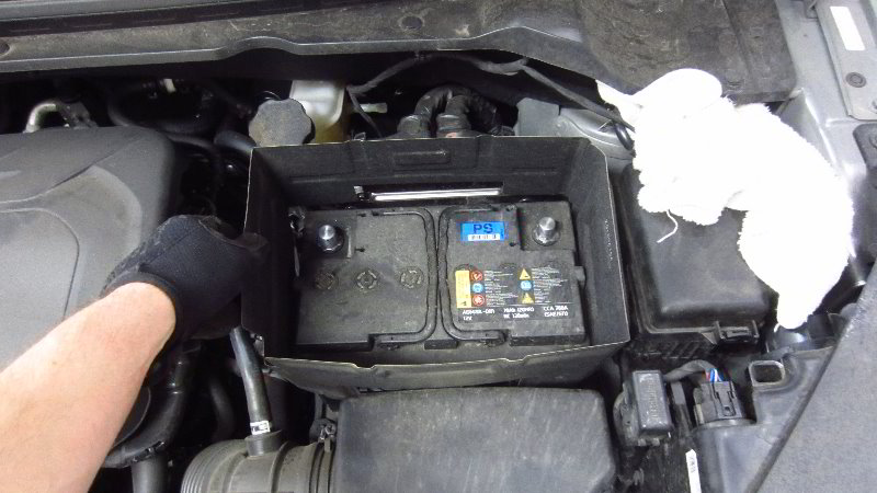 2014-2019-Kia-Soul-12V-Automotive-Battery-Replacement-Guide-010