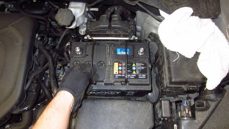 2014-2019-Kia-Soul-12V-Automotive-Battery-Replacement-Guide-019