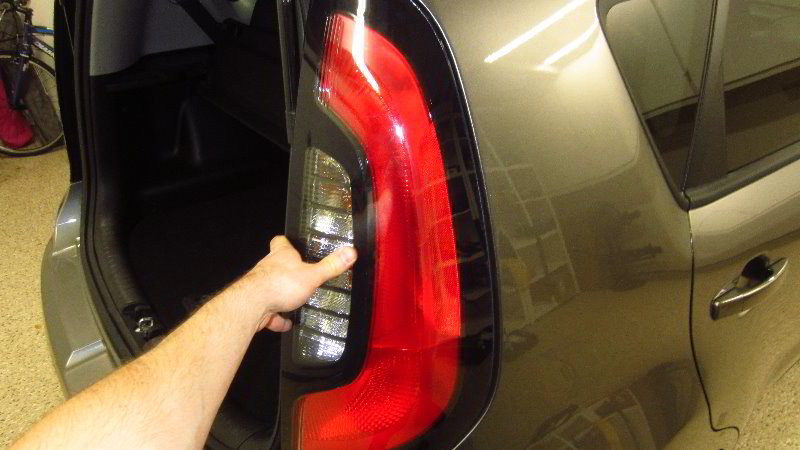 2014-2019-Kia-Soul-Tail-Light-Bulbs-Replacement-Guide-036