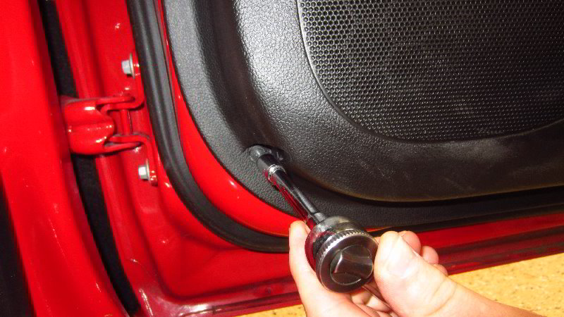 2016-2019-Chevrolet-Cruze-Interior-Door-Panel-Removal-Speaker-Upgrade-Guide-077