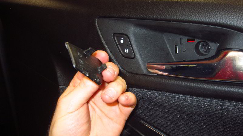 2016-2019-Chevrolet-Cruze-Interior-Door-Panel-Removal-Speaker-Upgrade-Guide-082