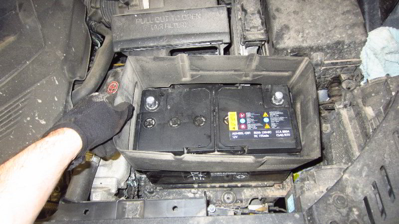 2016-2020-Kia-Sorento-12V-Automotive-Battery-Replacement-Guide-031