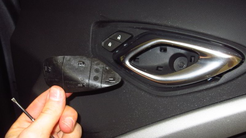 2016-2021-Chevrolet-Camaro-Interior-Door-Panel-Removal-Guide-007