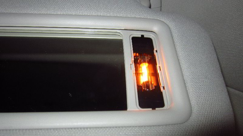 2016-2021-Mazda-CX-9-Vanity-Mirror-Light-Bulb-Replacement-Guide-008