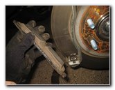 2018-Ford-Expedition-Front-Brake-Pads-Replacement-Guide-017