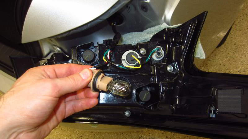 2019-2024-Nissan-Altima-Tail-Light-Bulbs-Replacement-Guide-024
