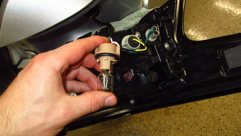 2019-2024-Nissan-Altima-Tail-Light-Bulbs-Replacement-Guide-026