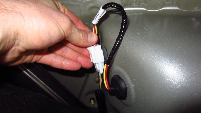 2019-2024-Nissan-Altima-Tail-Light-Bulbs-Replacement-Guide-044