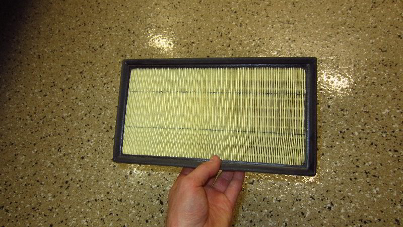 2020-Toyota-Corolla-Engine-Air-Filter-Replacement-Guide-013