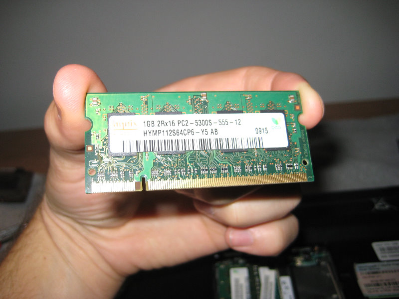 Acer-Aspire-AS1410-RAM-Memory-Upgrade-Guide-012