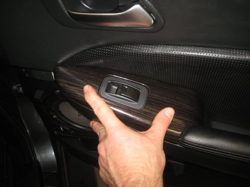Acura-MDX-Rear-Interior-Door-Panels-Removal-Guide-059