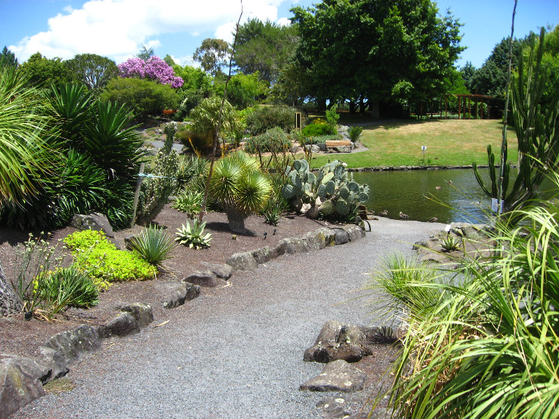 Auckland-Botanic-Gardens-Manukau-North-Island-New-Zealand-105