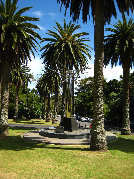 Auckland-Domain-Park-North-Island-New-Zealand-014
