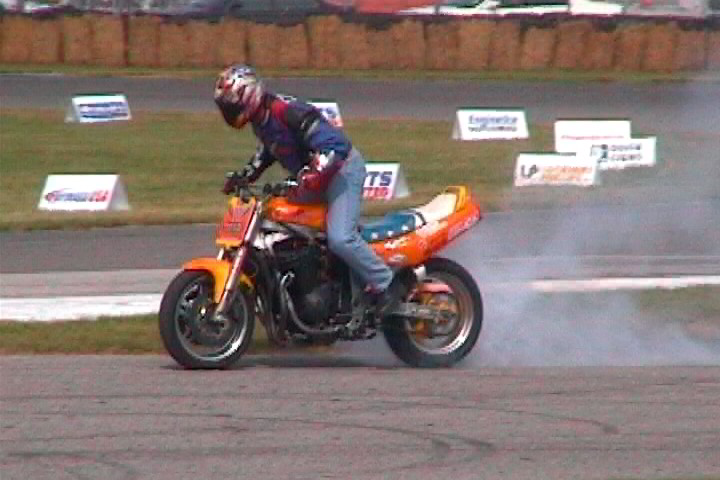 Biketoberfest-Stunt-Show-Daytona-Beach-FL-017