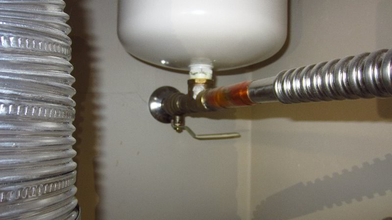 Bradford-White-Water-Heater-Anode-Rod-Replacement-Guide-007