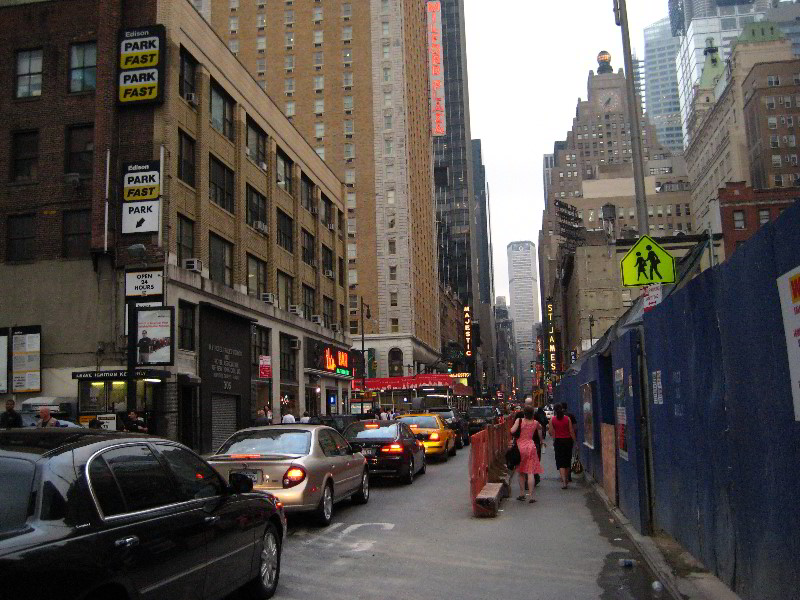 Broadway-Ave-Theater-District-NYC-NY-002