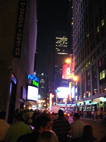 Broadway-Ave-Theater-District-NYC-NY-018