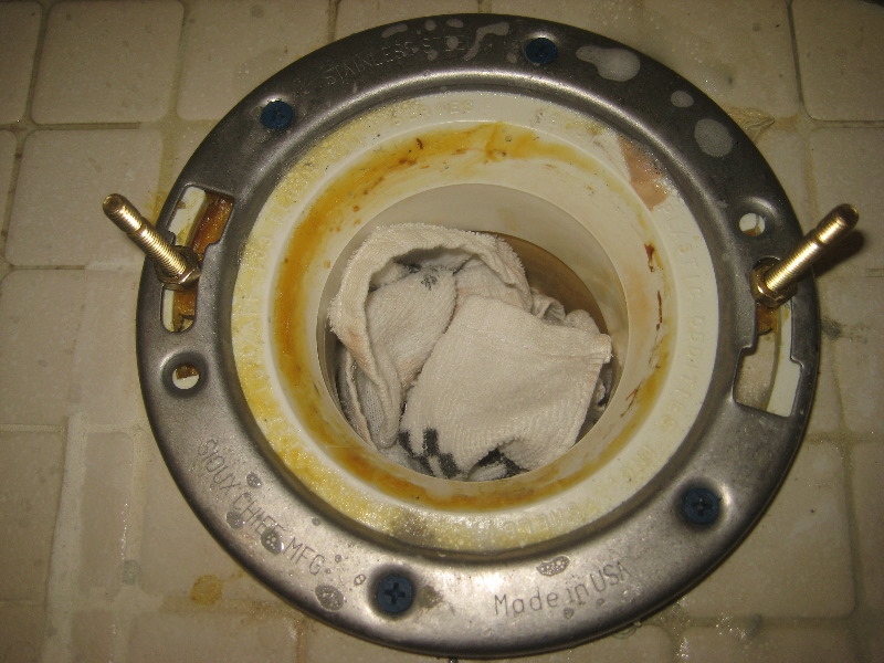 Broken-Plastic-Toilet-Flange-Metal-Repair-Ring-Installation-Guide-017
