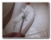 Broken-Plastic-Toilet-Flange-Replacement-Guide-010