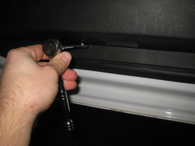 Buick-LaCrosse-Door-Panel-Removal-Speaker-Upgrade-Guide-010