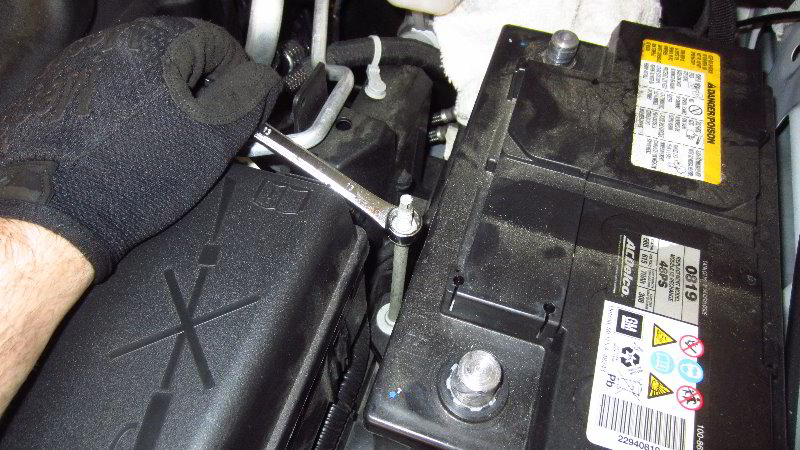 Chevrolet-Colorado-12V-Automotive-Battery-Replacement-Guide-020