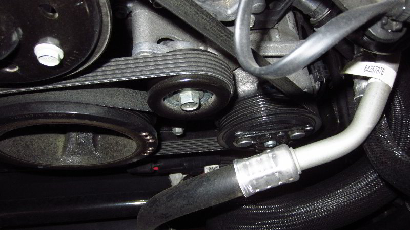 Chevrolet-Colorado-V6-Serpentine-Accessory-Belt-Replacement-Guide-003