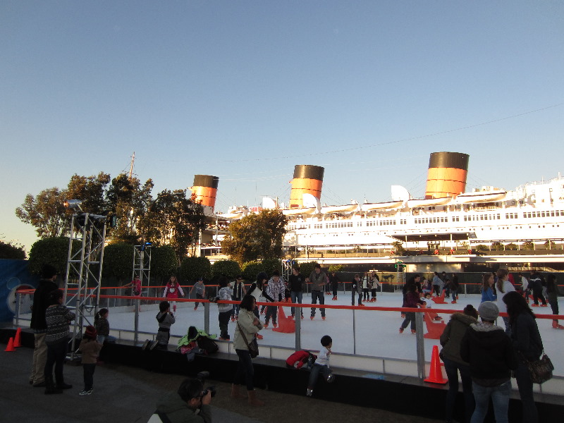 Chill-The-Ice-Kingdom-Queen-Mary-Long-Beach-CA-030