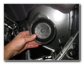 Chrysler-300-Headlight-Bulbs-Replacement-Guide-019