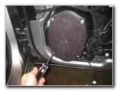 Chrysler-300-Interior-Door-Panel-Removal-Speaker-Upgrade-Guide-037