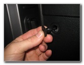 Chrysler-300-Interior-Door-Panel-Removal-Speaker-Upgrade-Guide-056