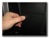Chrysler-300-Interior-Door-Panel-Removal-Speaker-Upgrade-Guide-057