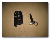 Chrysler-300-Key-Fob-Battery-Replacement-Guide-005
