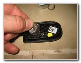 Chrysler-300-Key-Fob-Battery-Replacement-Guide-012