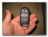 Chrysler-300-Key-Fob-Battery-Replacement-Guide-017