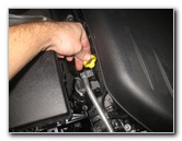 Chrysler-300-Pentastar-V6-Engine-Oil-Change-Filter-Replacement-Guide-046