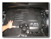 Chrysler-300-Pentastar-V6-Engine-Oil-Change-Filter-Replacement-Guide-050