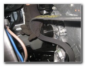 Chrysler-300-Pentastar-V6-Engine-Serpentine-Belt-Replacement-Guide-028