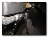 Chrysler-300-Rear-Disc-Brake-Pads-Replacement-Guide-034