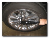Chrysler-300-Rear-Disc-Brake-Pads-Replacement-Guide-041
