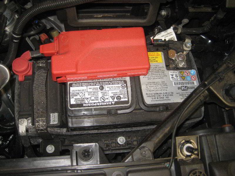 Chrysler-Pacifica-Minivan-12V-Automotive-Battery-Replacement-Guide-005