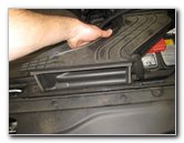 Chrysler-Pacifica-Minivan-12V-Automotive-Battery-Replacement-Guide-003