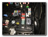 Chrysler-Pacifica-Minivan-Electrical-Fuse-Replacement-Guide-007