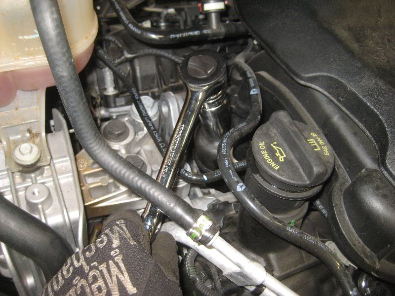 Chrysler-Pacifica-Minivan-Pentastar-V6-Engine-Oil-Change-Guide-024