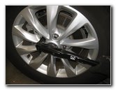 Chrysler-Pacifica-Minivan-Rear-Brake-Pads-Replacement-Guide-048