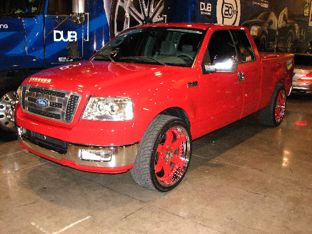 DUB-Custom-Auto-Show-Miami-Beach-FL-2007-045
