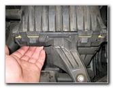 Dodge-Avenger-I4-Engine-Air-Filter-Replacement-Guide-002