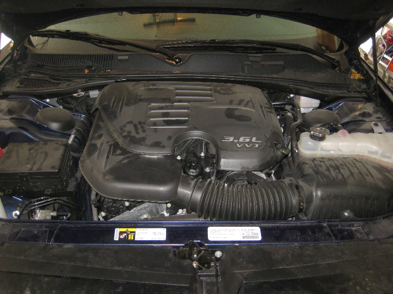 Dodge-Challenger-Pentastar-V6-Engine-Oil-Change-Filter-Replacement-Guide-001